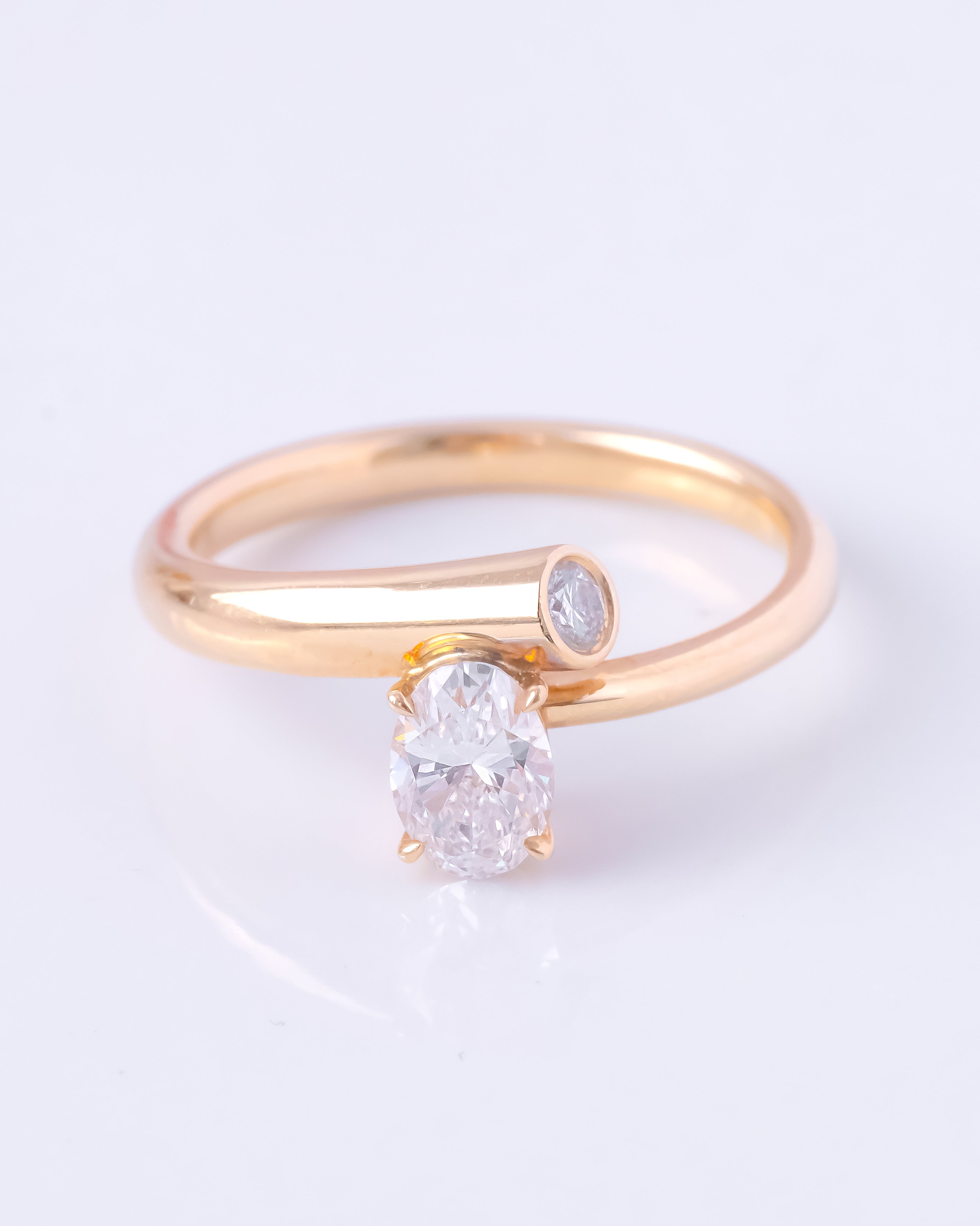 Adelle Ring