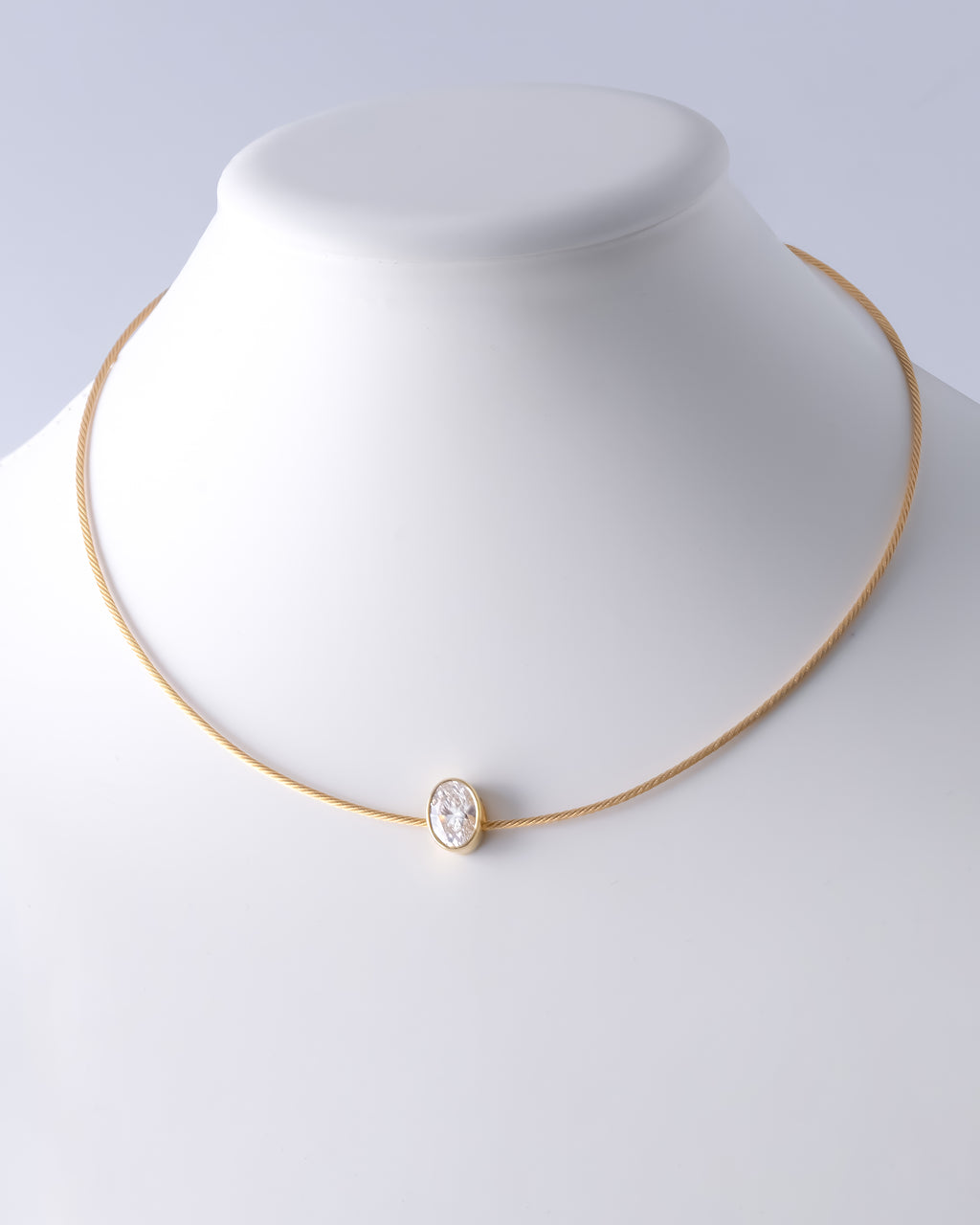 Solis Avoir Bezel  Oval Pendant
