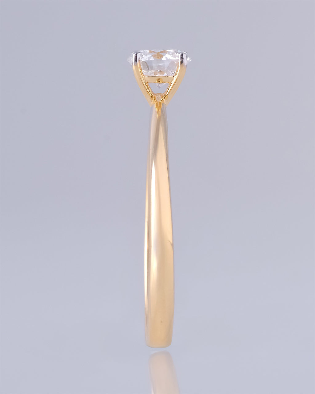 Chiara – Round Prong Solitaire