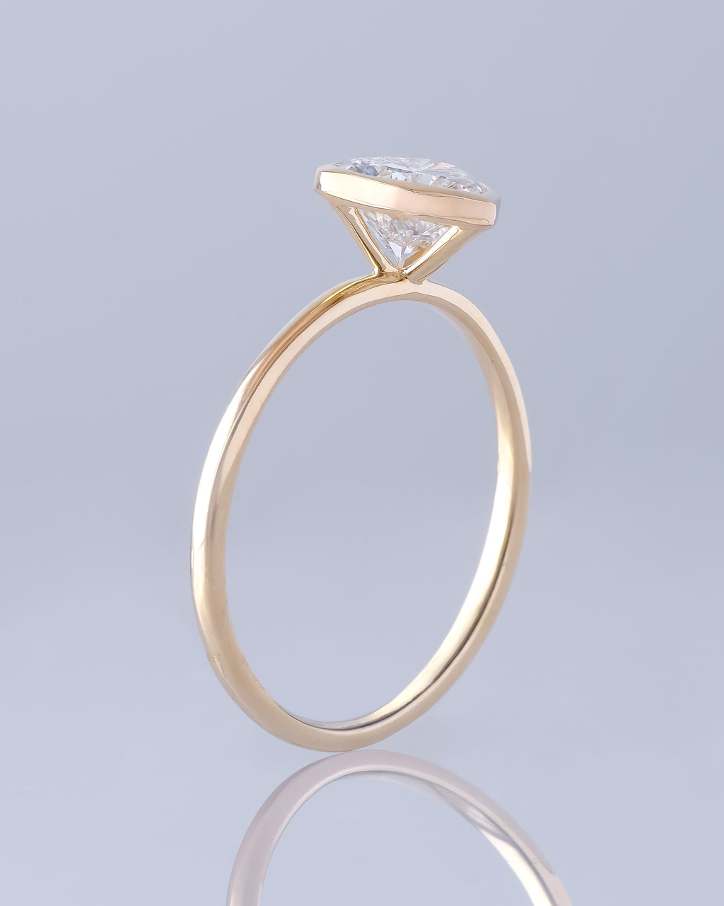 CORNELIA - Heart Bezel Solitaire Setting