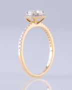Chiara - Round Halo with Pavé Band Setting