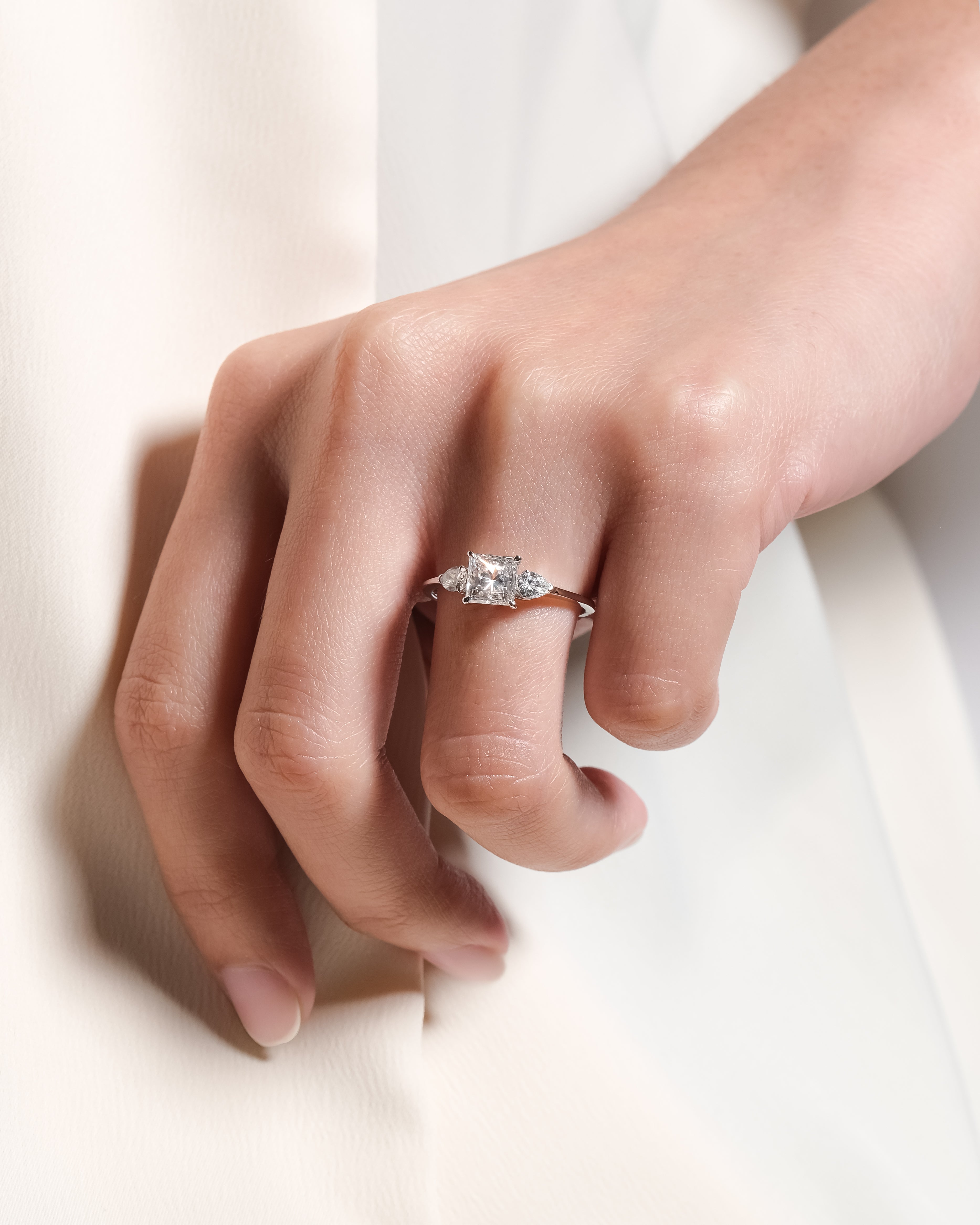 Amara Ring