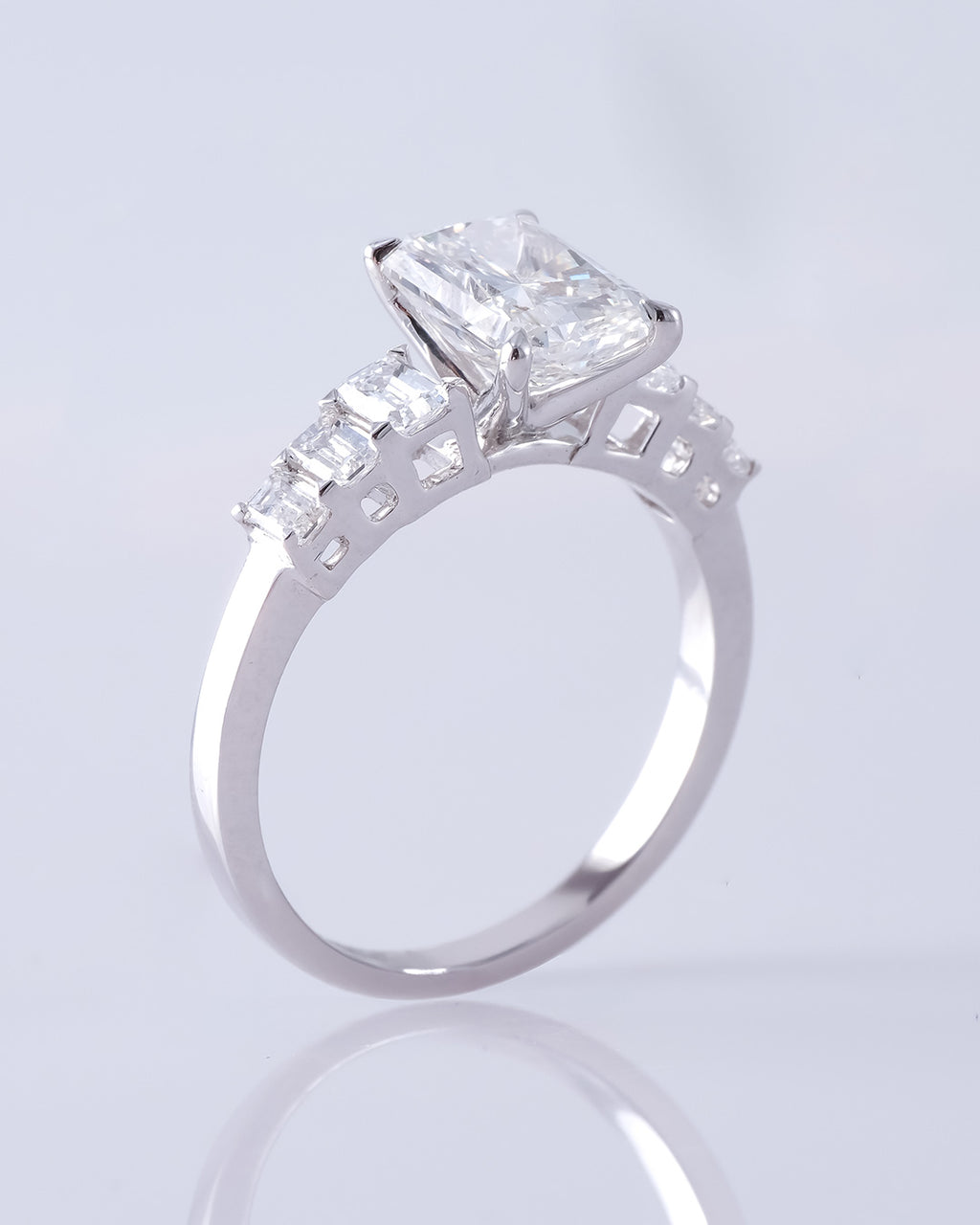 Arya Ring