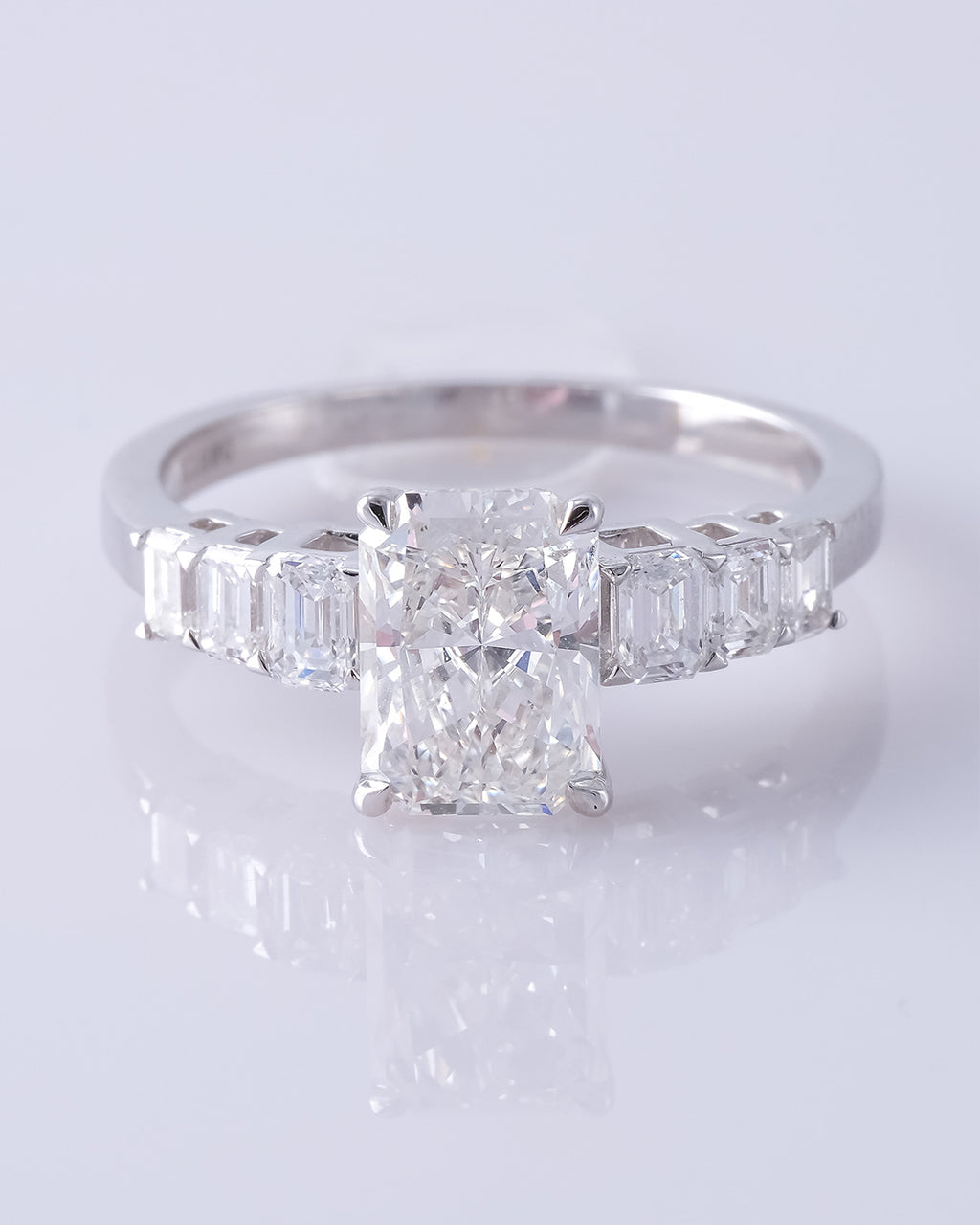 Arya Ring