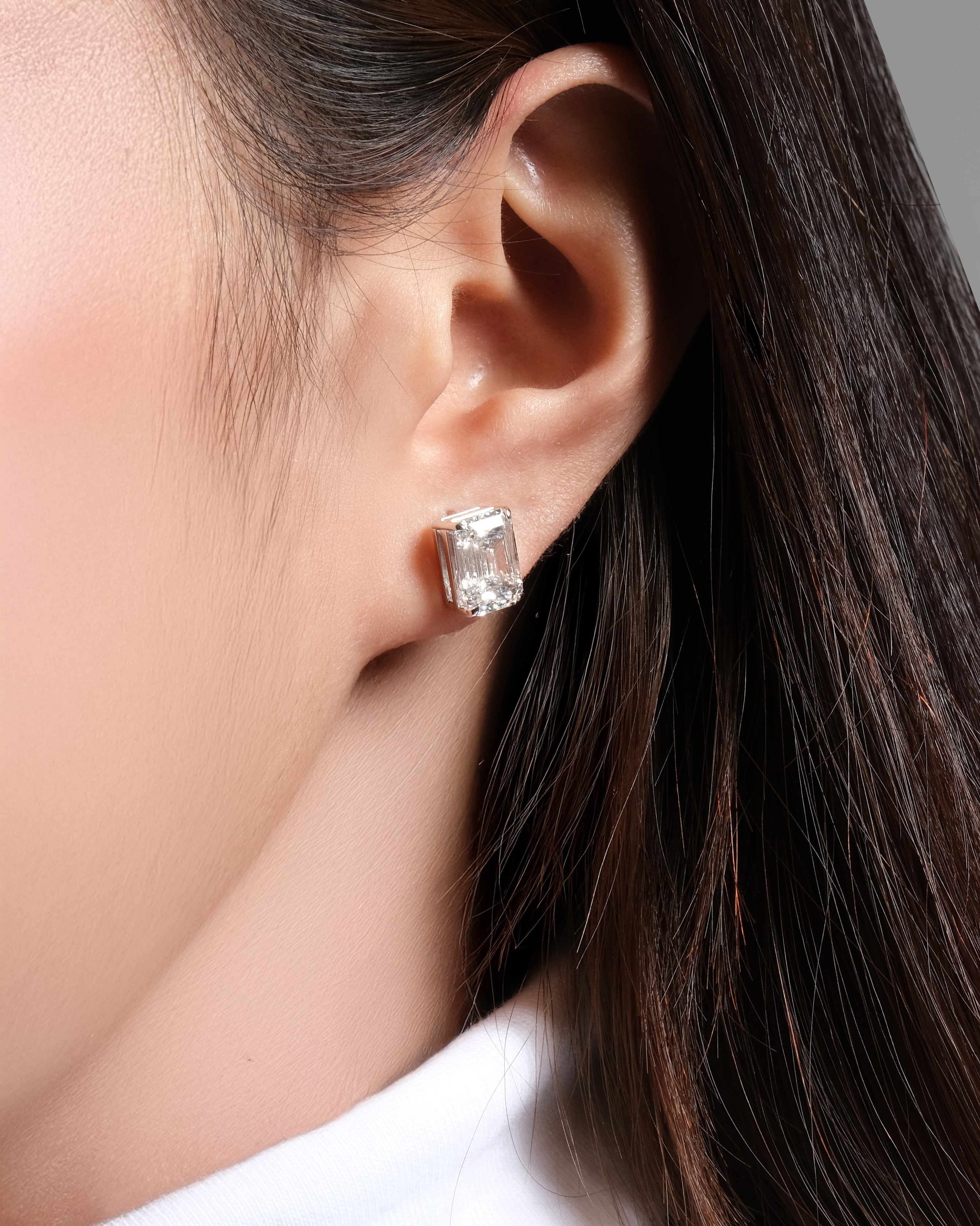 Lucia Emerald Solitaire Earrings
