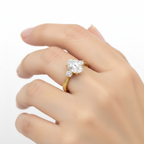 Oval Cut Trilogy Setting