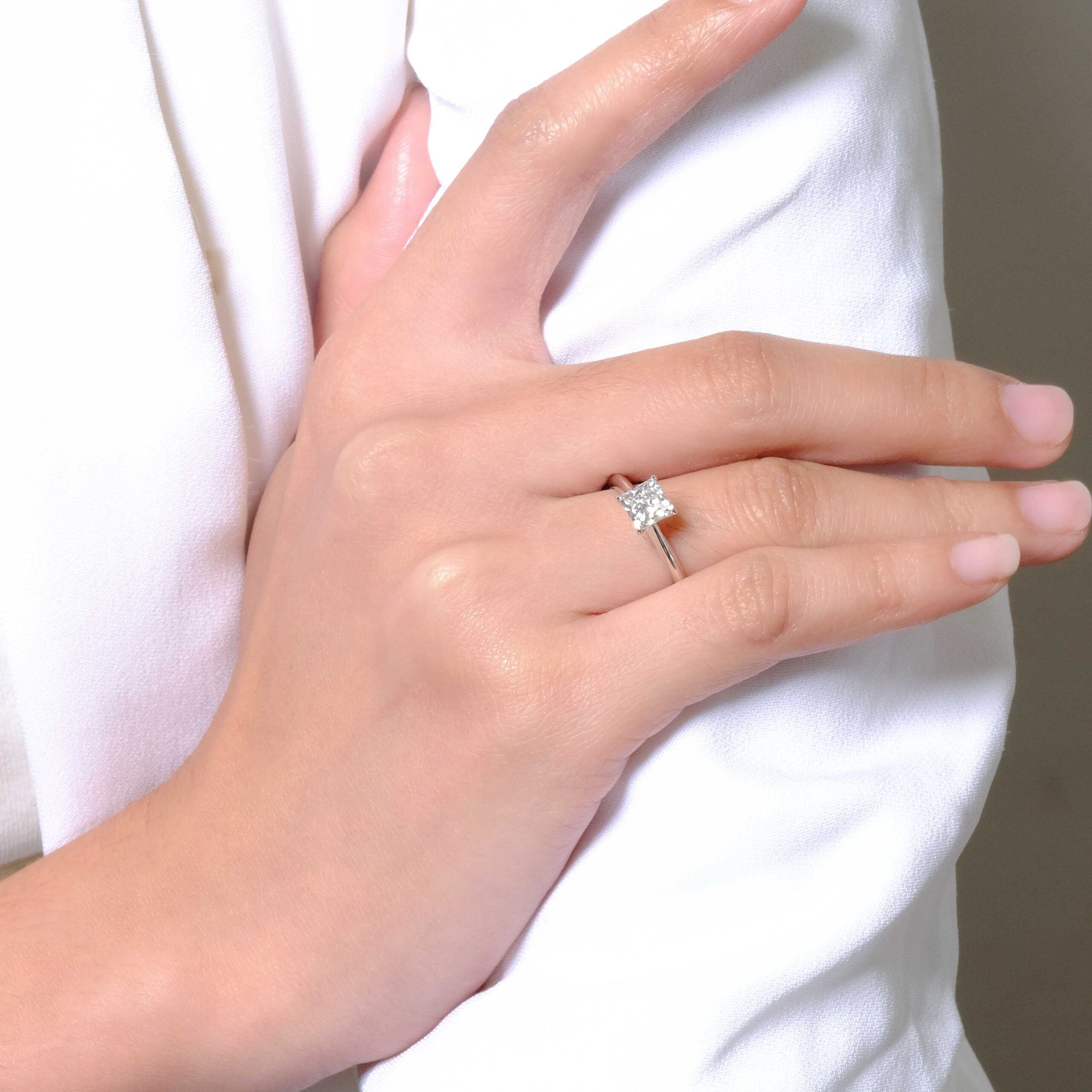 Viviette Ring image 1