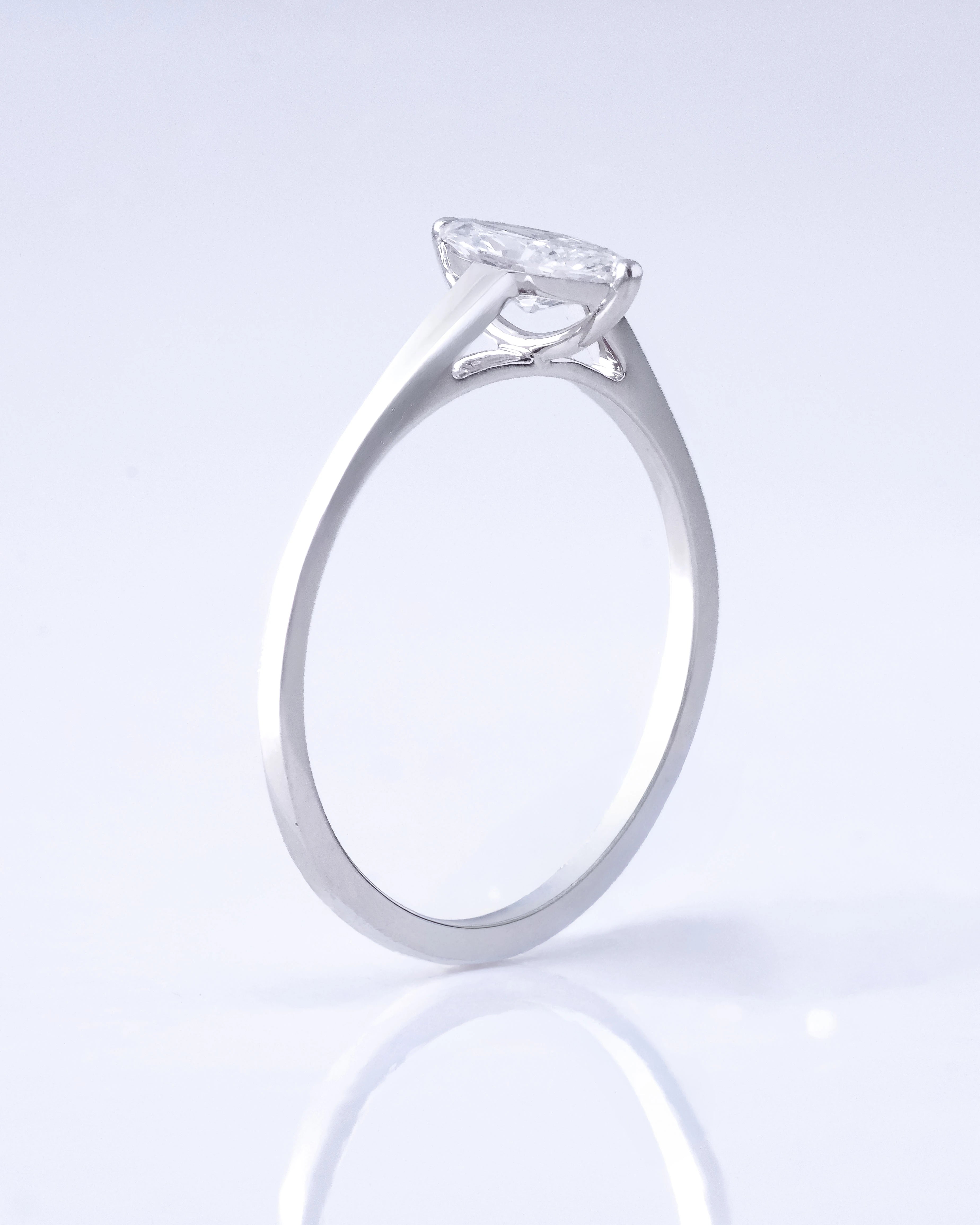 Lucie Ring