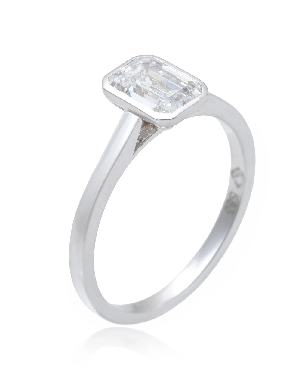 Alisson Lab-Grown Diamond Bezel Ring (2.06 ct tw.)