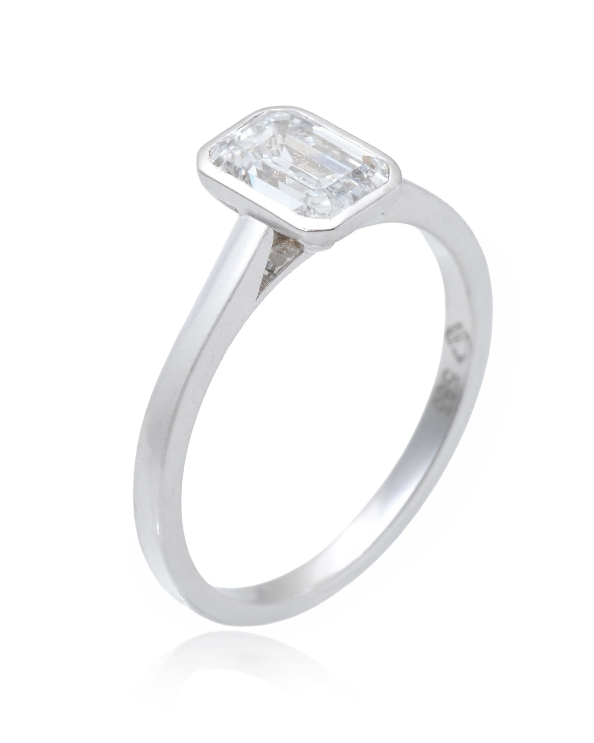 Alisson Lab-Grown Diamond Bezel Ring (2.06 ct tw.)