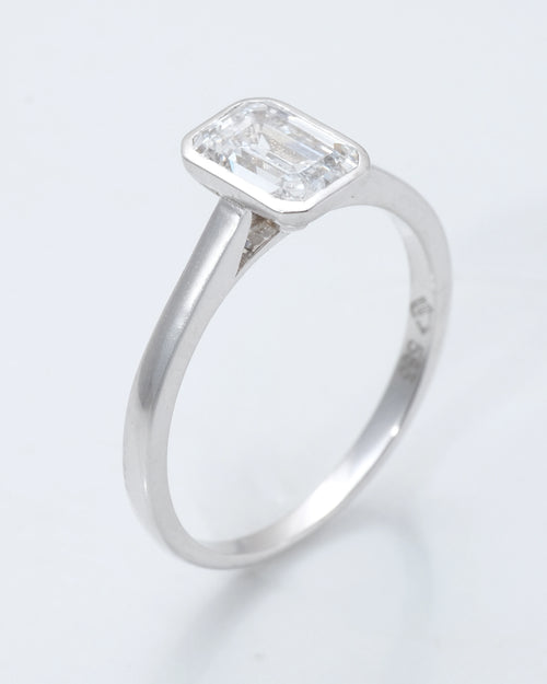 1.05 Carat Alisson Bezel Engagement Ring
