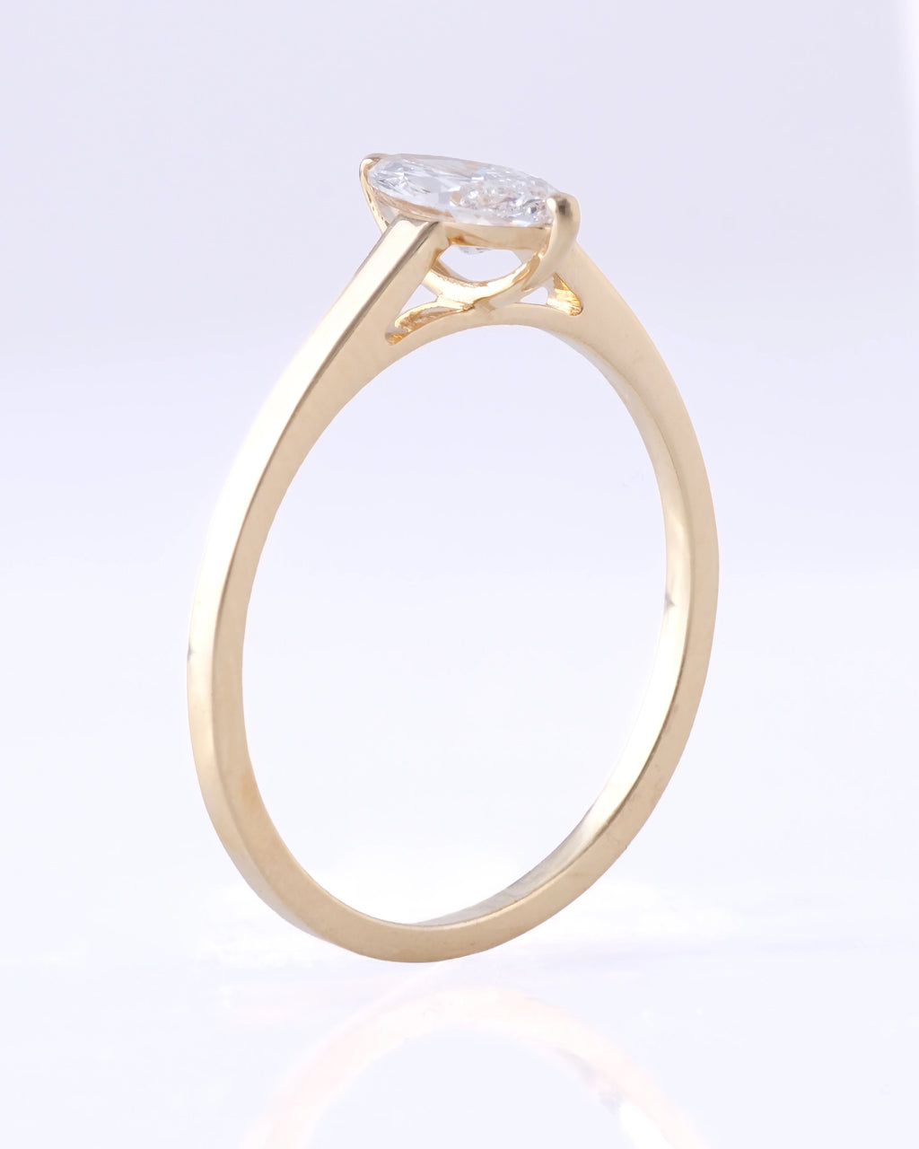 Lucie Ring