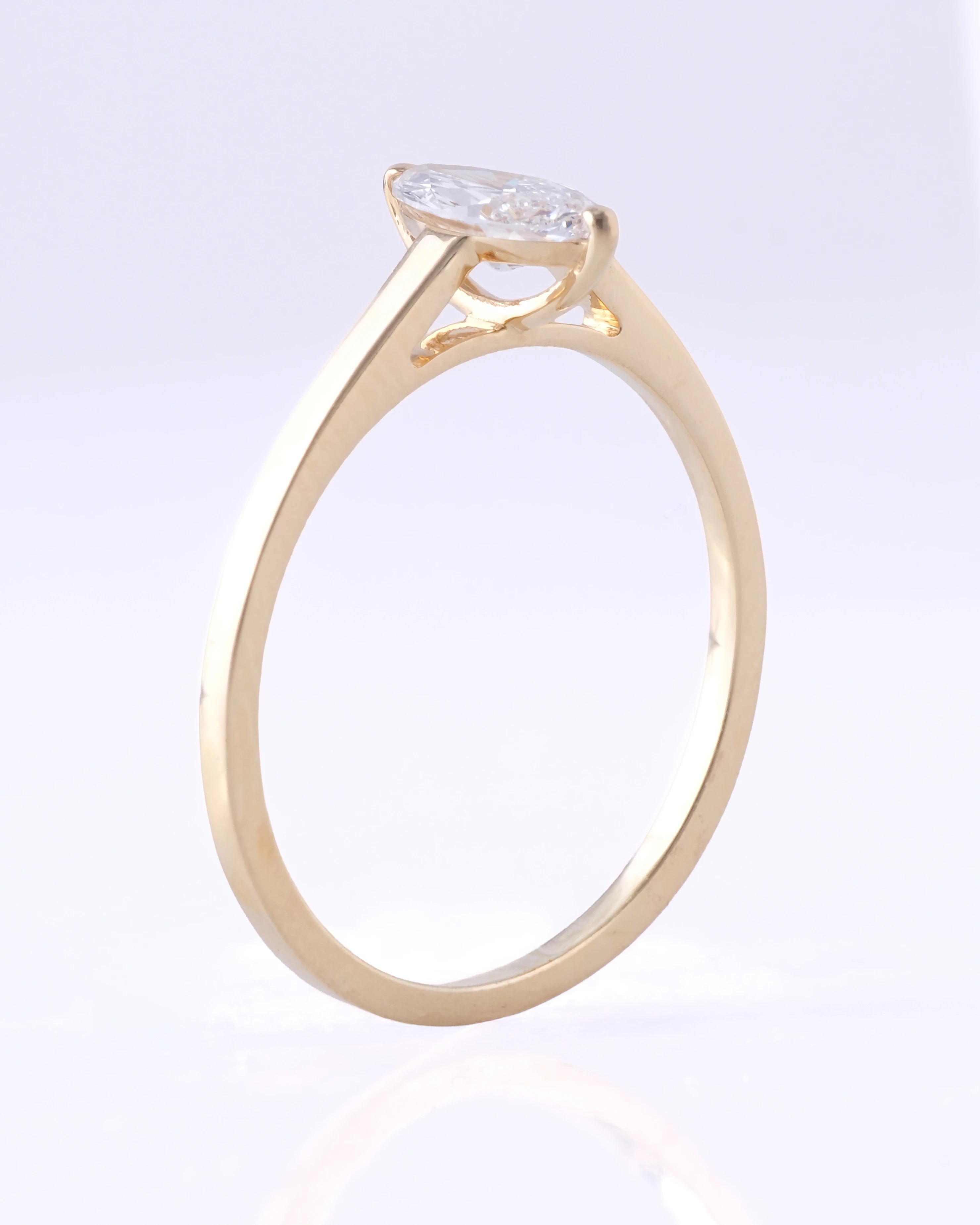 Lucie Ring