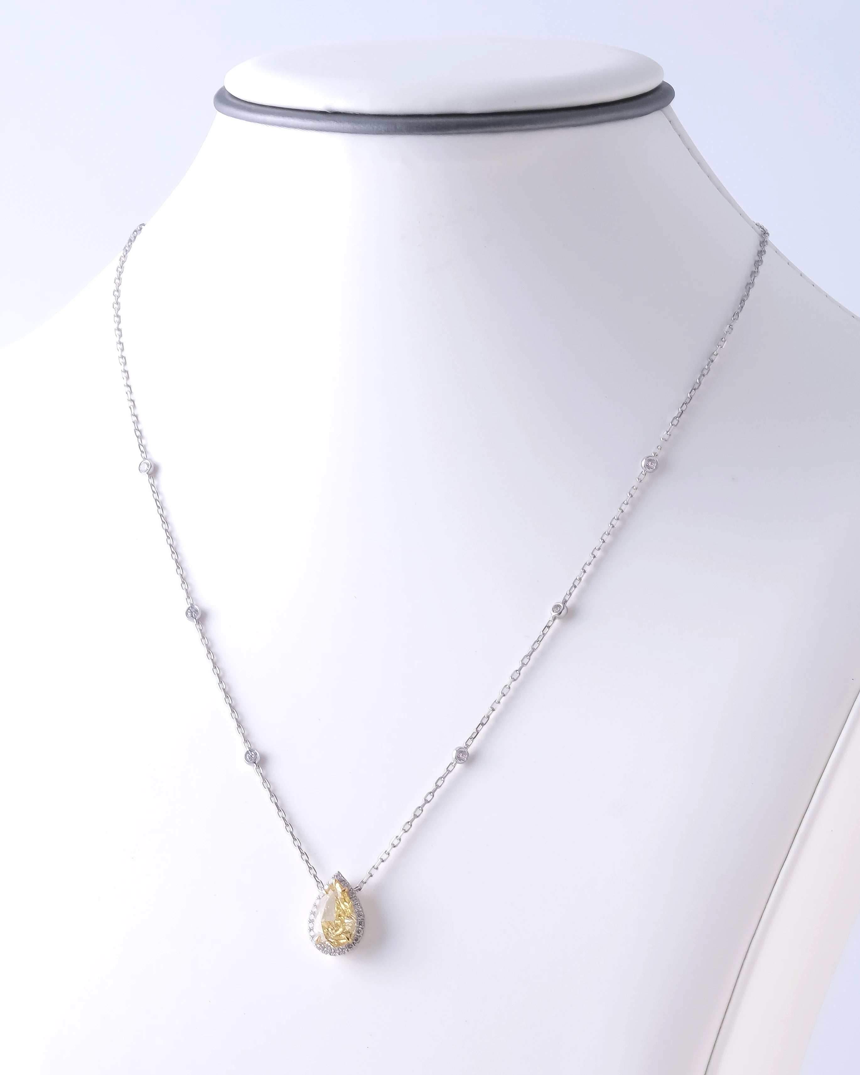 Sereia Necklace
