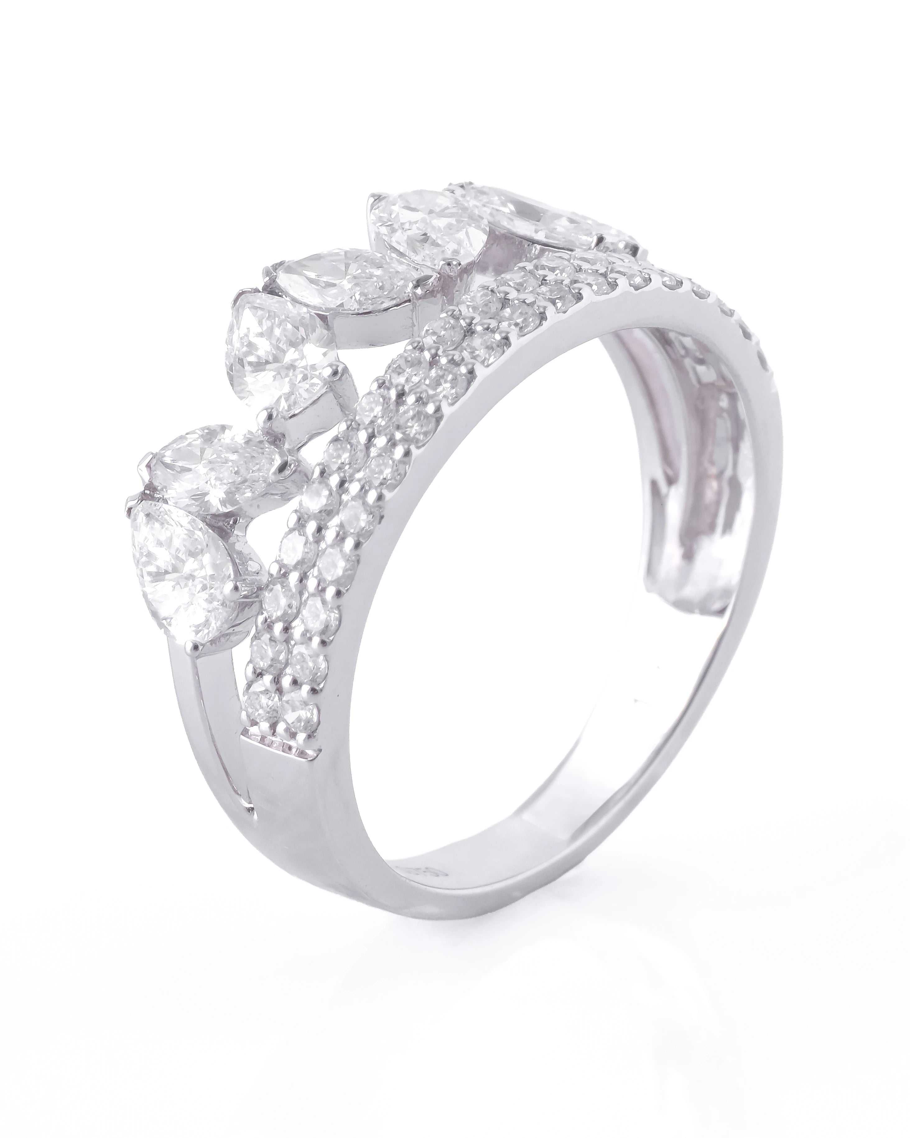 Genovia Ring