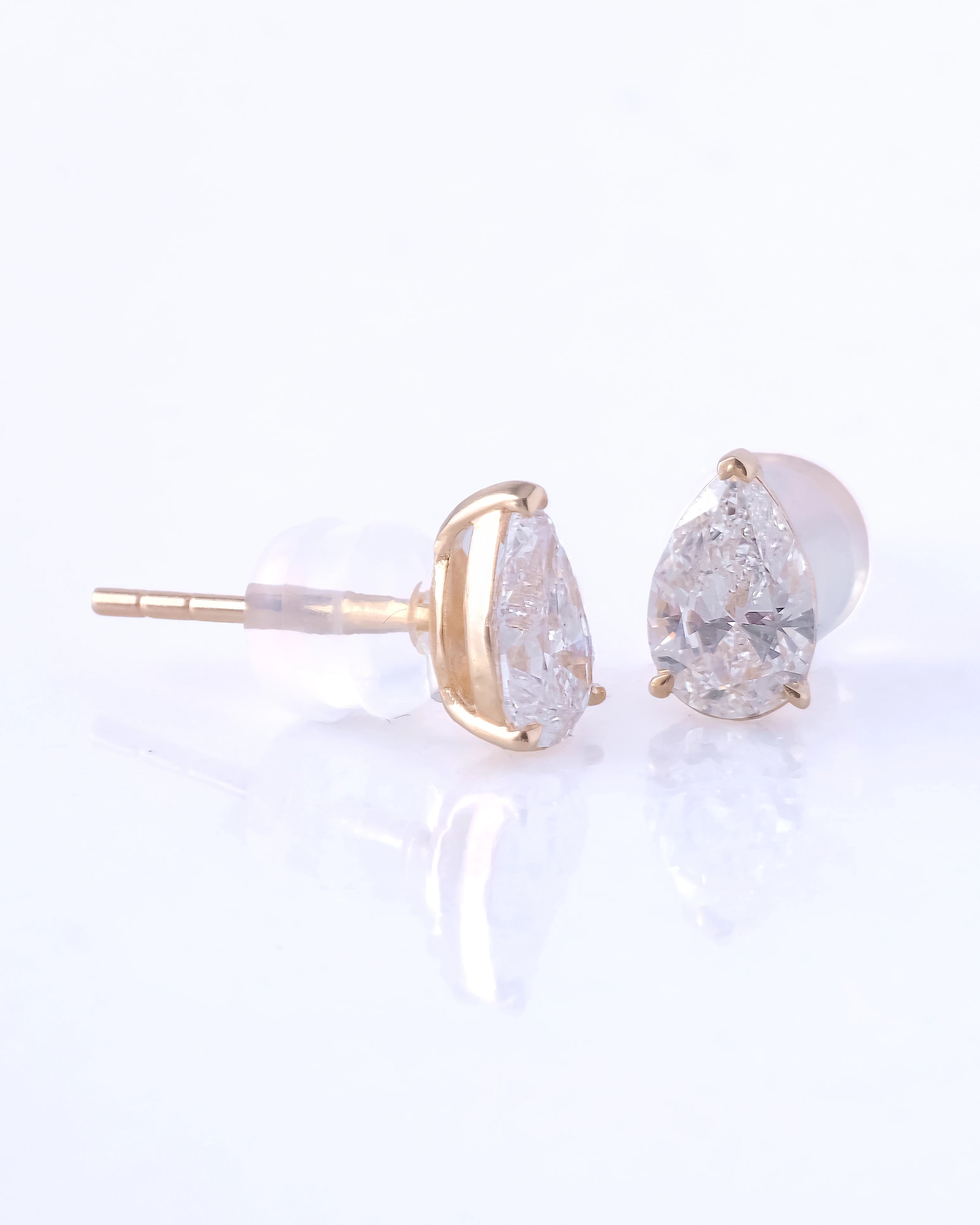 Noëlle Pear Solitaire Earrings